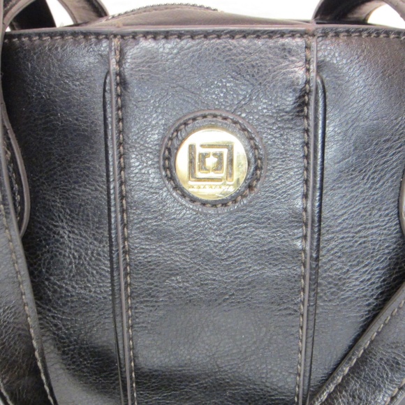 Liz Claiborne Classic Black Double Strapped Faux Leather Zipper Close Purse - Picture 2 of 12